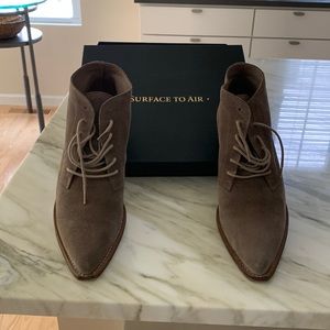 Surface to Air Womens Suede Chukka Boot- Like New